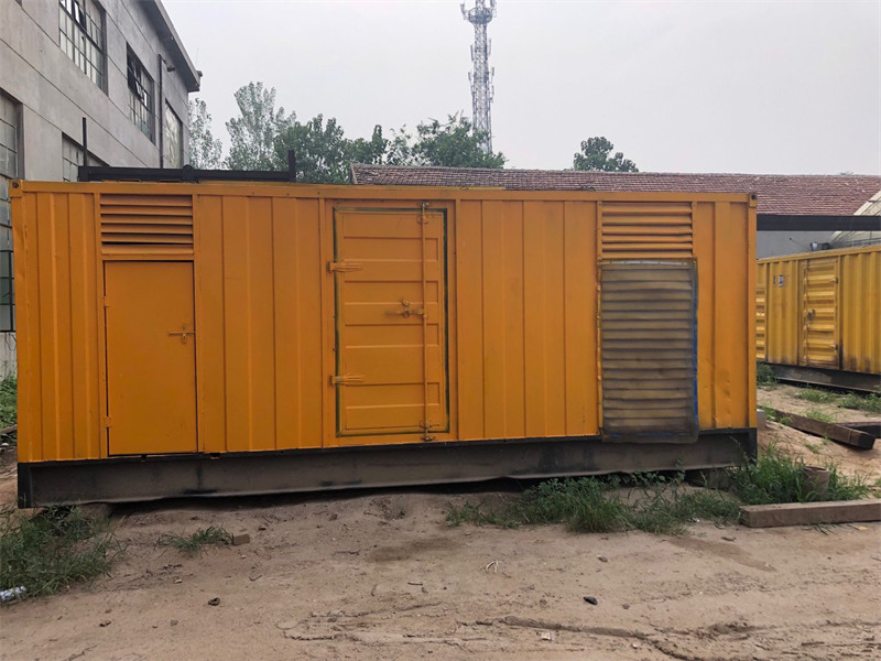 阜平柴油发电机如何判断新机油是否已经完全充满机油滤清器？