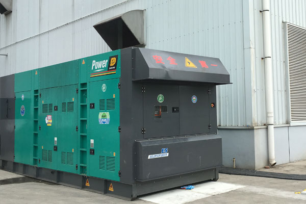 阜平燃油滤清器的更换流程是怎样的？