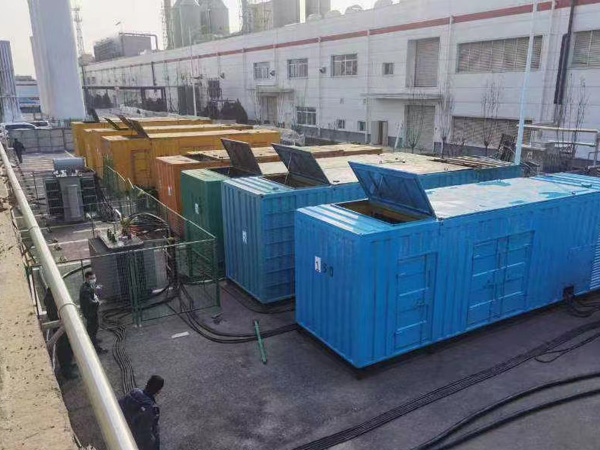 阜平380V和690V电压的电缆线相同吗？