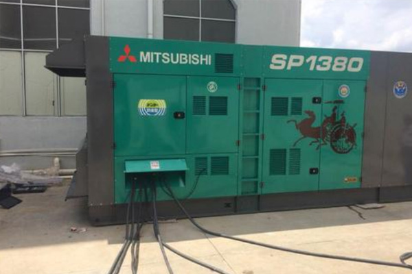 阜平为什么有些柴油发电机组的输出电压可以调节？