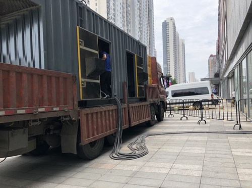 阜平冷却液不足的情况下如何检查柴油发电机组？