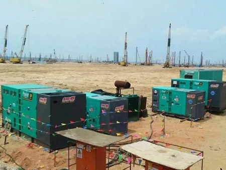 阜平如何检查和清洗空气滤清器？