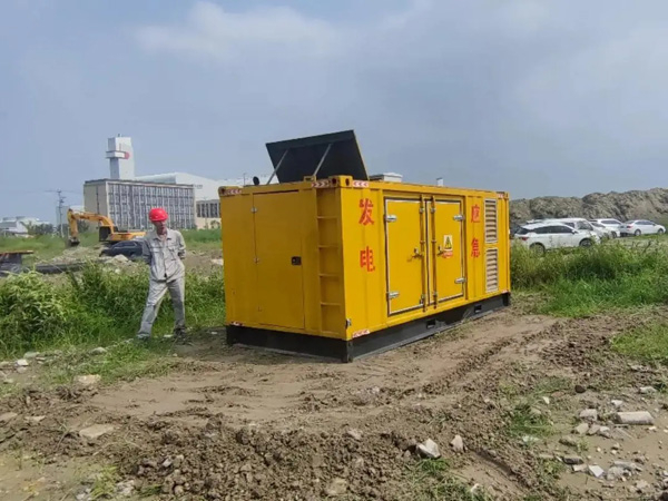 阜平冬季低温环境下，发电机组启动电瓶的容量需求是否会增加？