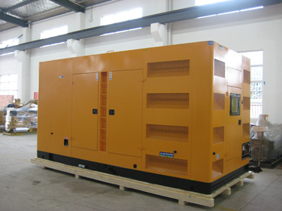 阜平不同类型的发电机组在冬季保养时的注意事项有何差异？