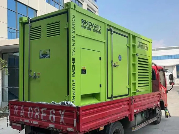 阜平更换水冷式机油散热器的密封件时，如何选择合适的密封胶？